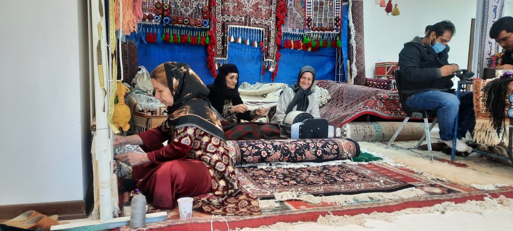 فرش کردستان