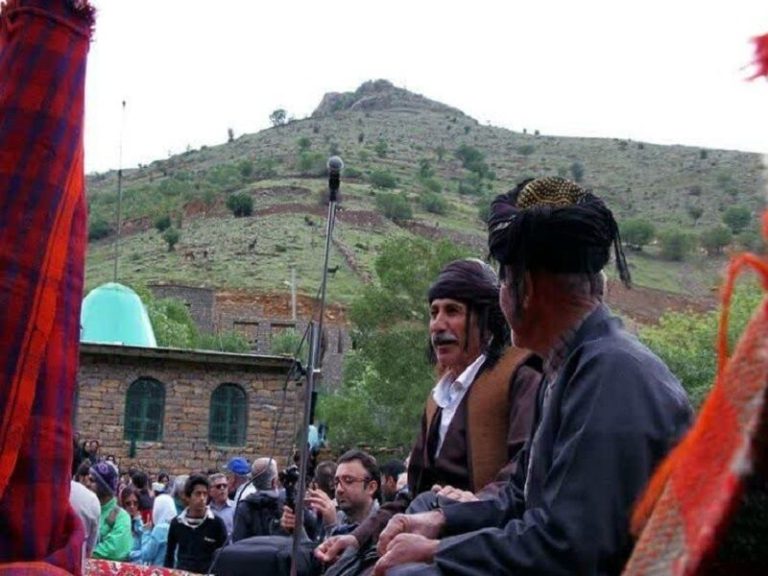 کومسای