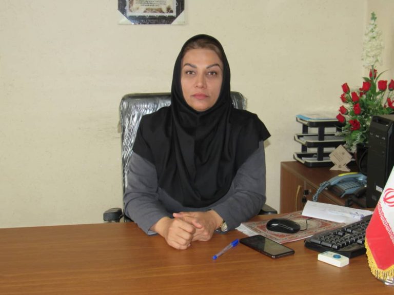 پروین خسروپور مدیر شبکه بهداشت سقز