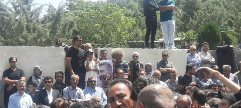 احمد شاطبی هنرمند سنندجی