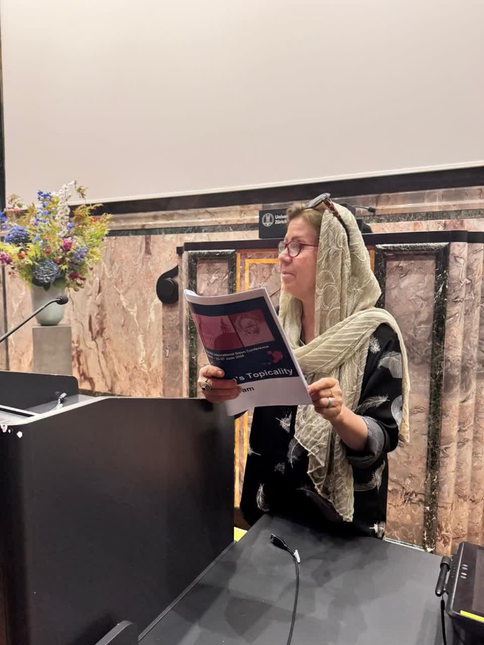 دەنگی شانۆی کورد لە زیورخ؛ گەزیزە عومەر و ڕێزان ساڵح لە کۆنفرانسی نێودەوڵەتی ئیبسن»